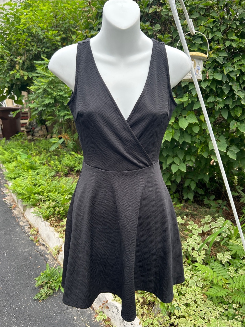 Soprano Black V-Neck Sleeveless Fit-and-Flare Mini Dress